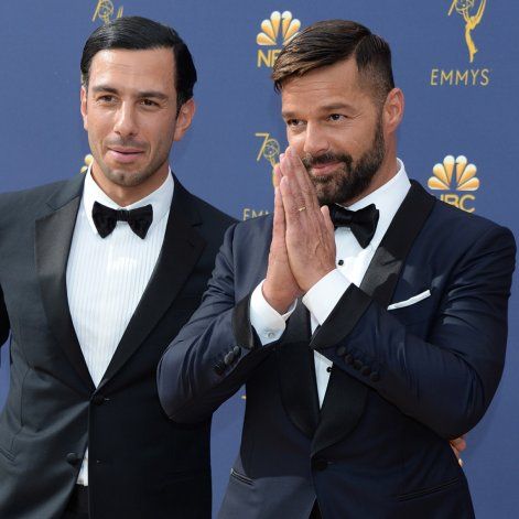 Ovacionan a Ricky Martin en los Emmy
