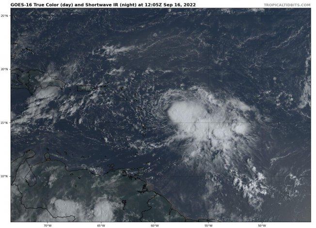 Emiten aviso de tormenta tropical para Puerto Rico