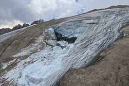 calentamiento mundial aumenta peligro de glaciares alpinos