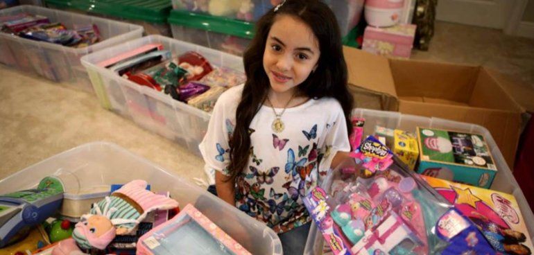 Niña de Florida recoge juguetes para los pequeñines en Puerto Rico