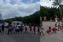 familias cubanas con ninos bloquean trafico en autopista en la habana y exigen ver a diaz-canel