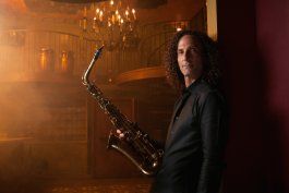 El famoso saxofonista estadounidense Kenny G.