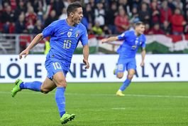 italia vence 2-0 a hungria y avanza en la liga de naciones