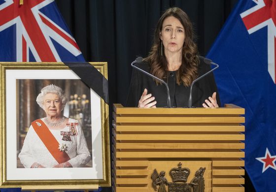 Nueva Zelanda no planea una república tras muerte de Isabel