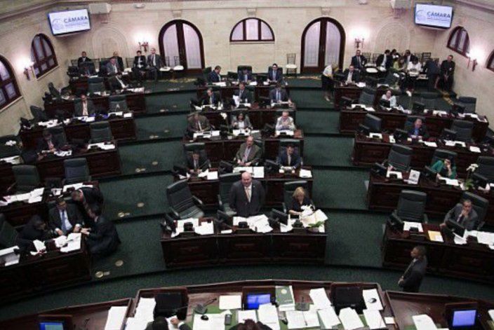 Legisladores del PNP apoyan pedido de renuncia a representante