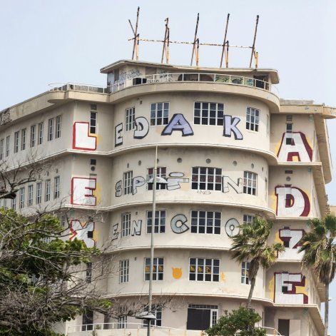 Ángel Matos radica medida para expropiar y demoler el antiguo Hotel Normandie en San Juan