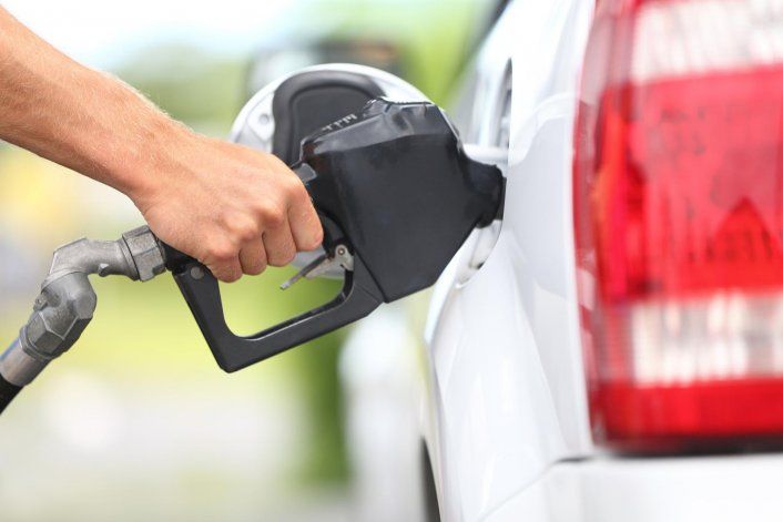 El precio del litro de gasolina en Puerto Rico supera el dólar por primera vez desde el 2008