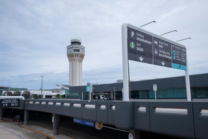 Casi la mitad de los viajeros han llegado a Puerto Rico sin la prueba de COVID-19 pese a orden ejecutiva