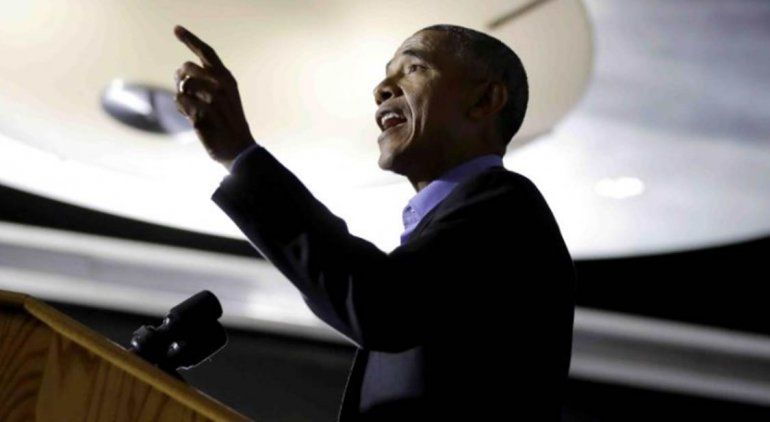 Obama hace campaña por primera vez desde que salió de la Casa Blanca